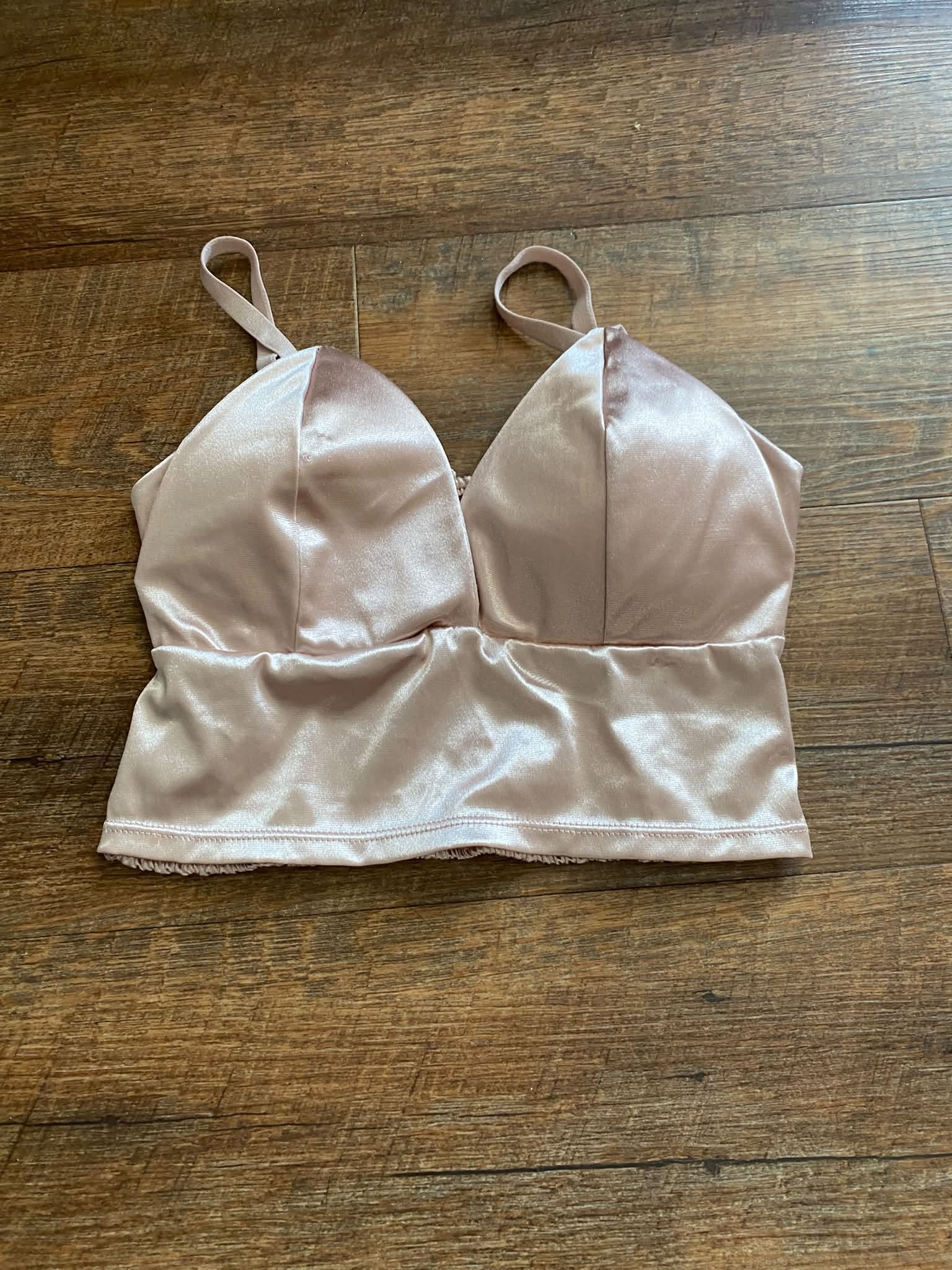 Magnifique top en satin