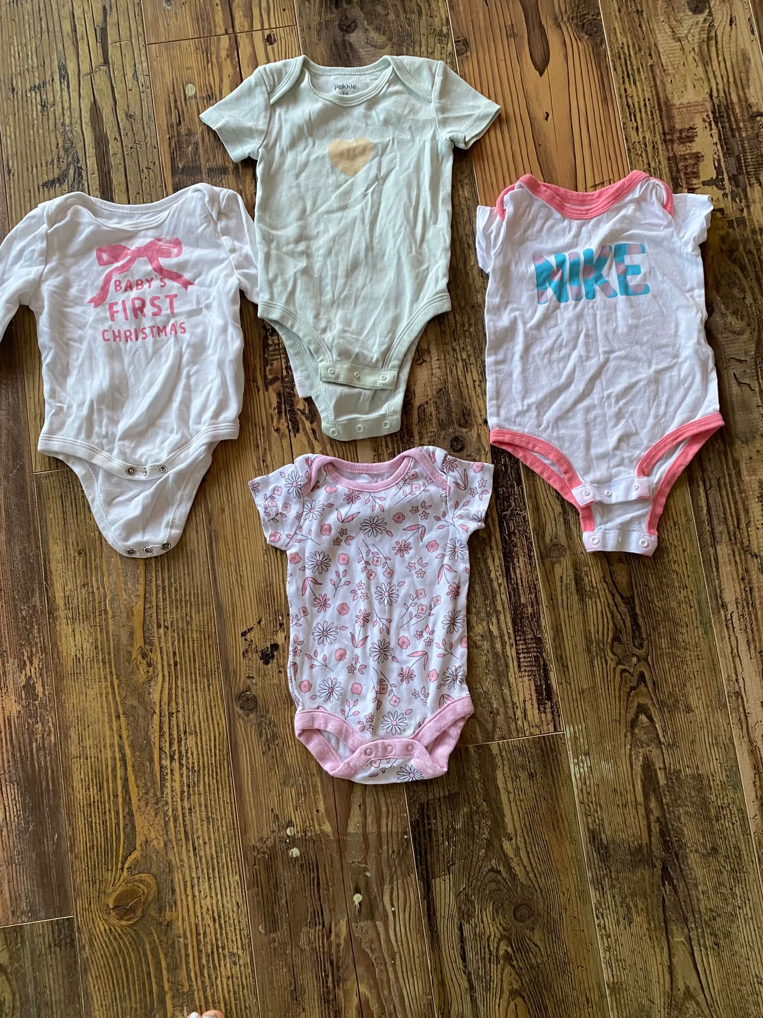 Lot de 4 caches-couche bébé