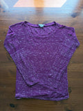Pull mince violet à manches longues